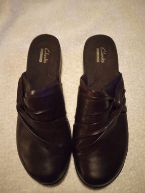Clarks Women's Dark Brown Leather Slip-On Mules Size 11